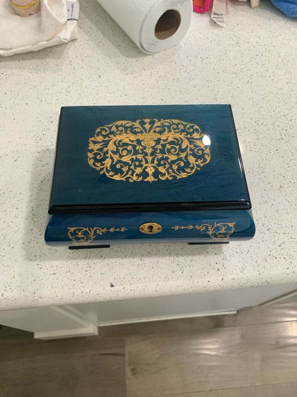 A. Gargiulo & Jannuzzi Sorrento Blue Inlay Music Box - Torna a Surriento